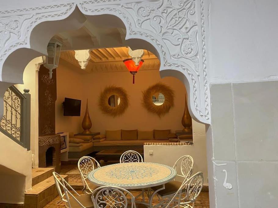 Ryad De Charme Authentique Piscine Calme Marrakesh Extérieur photo